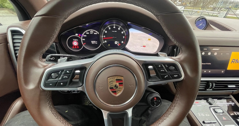 Porsche Cayenne cena 450000 przebieg: 20000, rok produkcji 2022 z Jaworzno małe 254